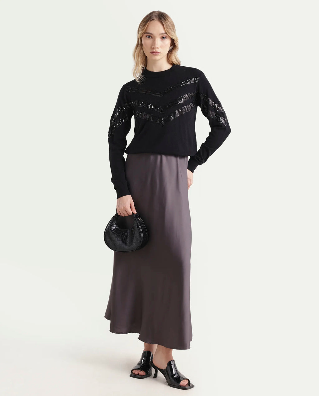 Rareism Women's Kran Black Viscose Crew Neck Embellished Regular Fit Sweater