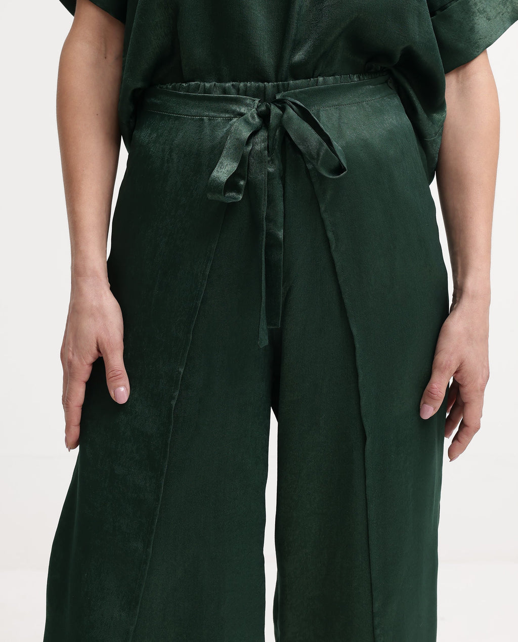 Rareism Women's Lamona-B Dark Green Polyester Plain Ankle Length Wide Trouser