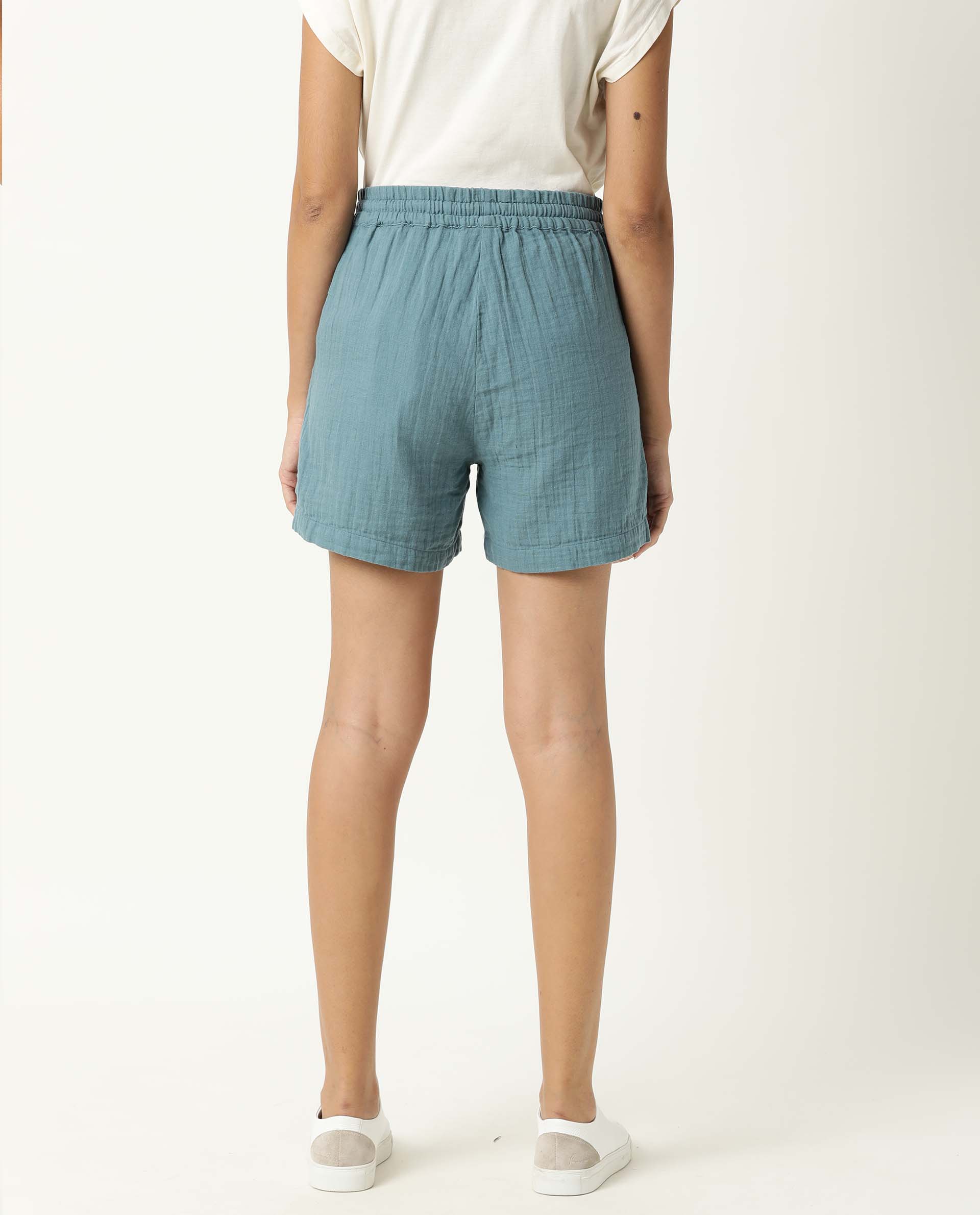 Rareism Women's Leno Green Cotton Plain Mini Regular Fit Shorts
