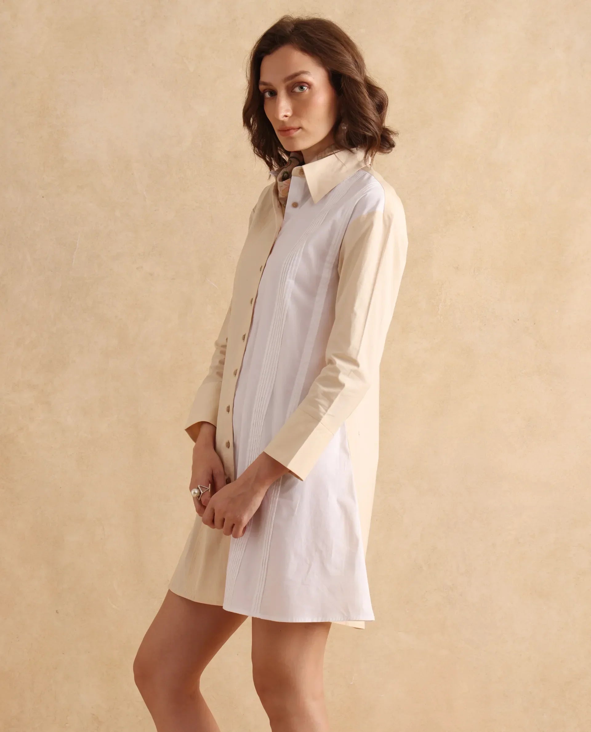 Rareism Women's Loibx White Cotton Spread Collar Color Block Cuffed Sleeve Mini Straight Fit Dress
