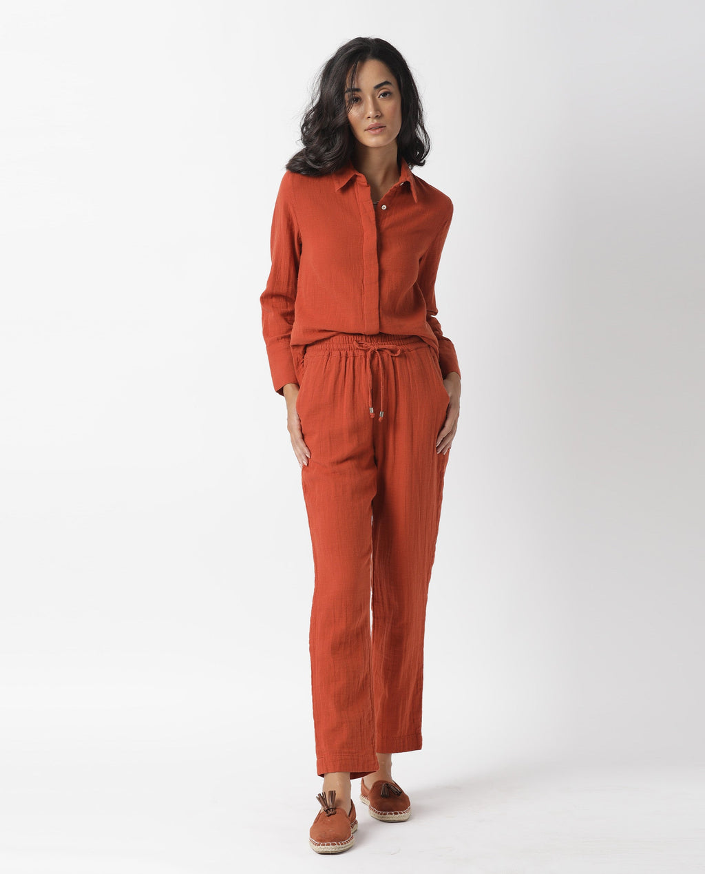 Rareism Women's Elo Rust Cotton Plain Ankle Length Regular Fit Trouser