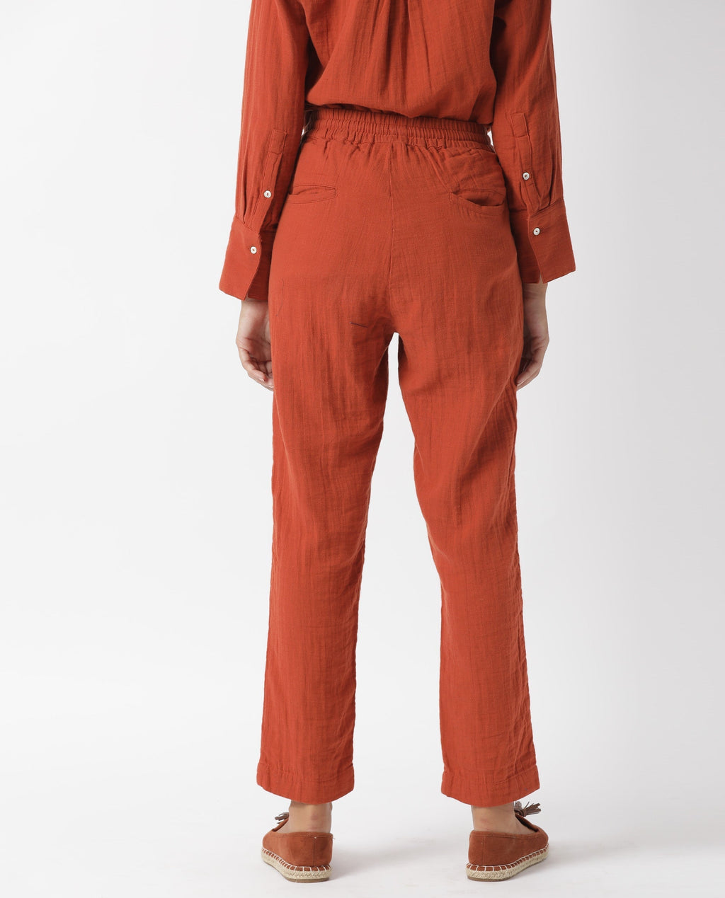 Rareism Women's Elo Rust Cotton Plain Ankle Length Regular Fit Trouser