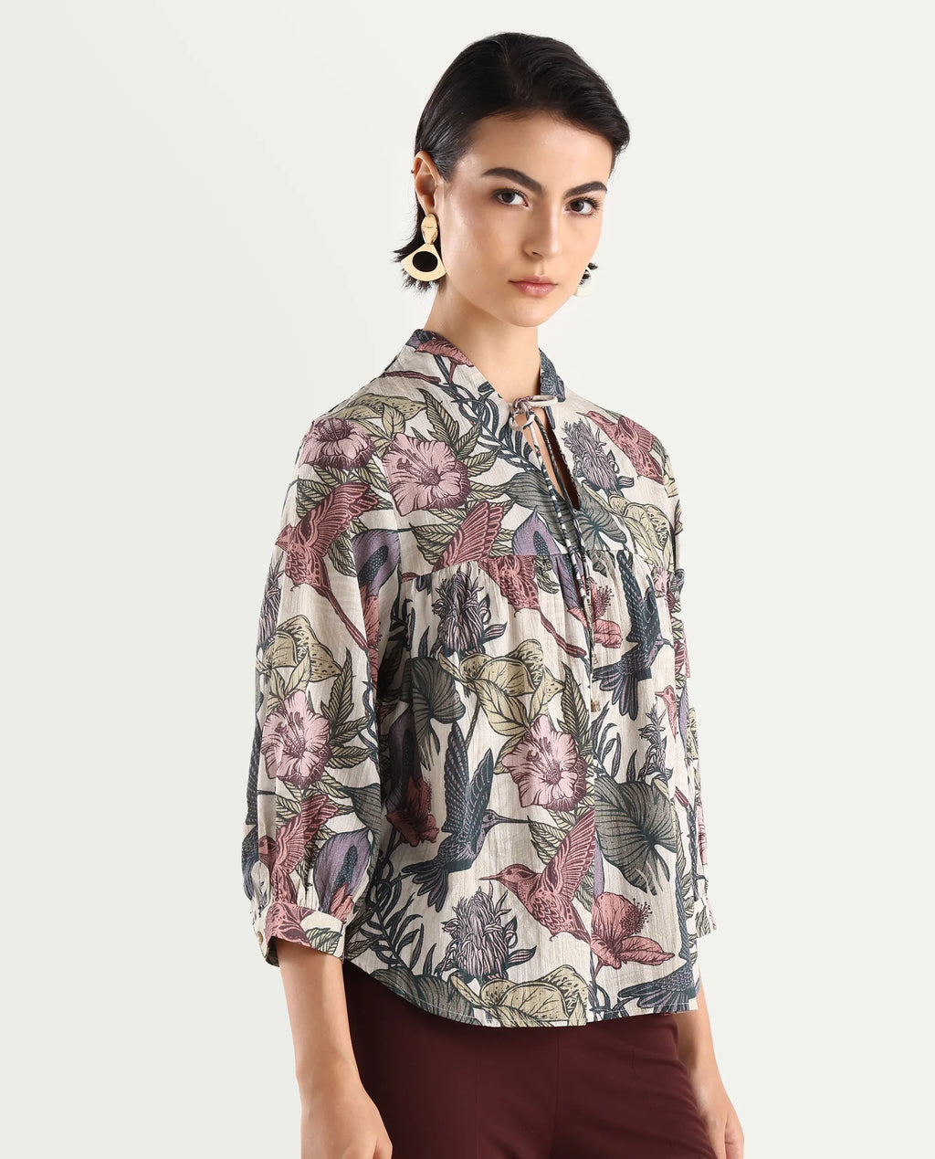 Rareism Women's Marlia Multi Cotton Blend V-Neck Tropical Print Balloon Sleeve Regular Fit Top