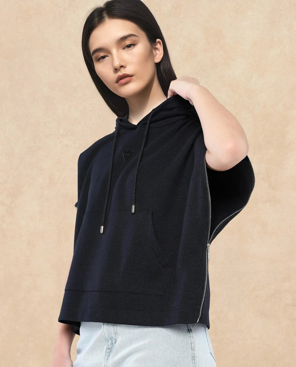 Rareism Women's Matthew Black Cotton Blend Hooded Plain Extended Sleeves Relaxed Fit Sweatshirt
