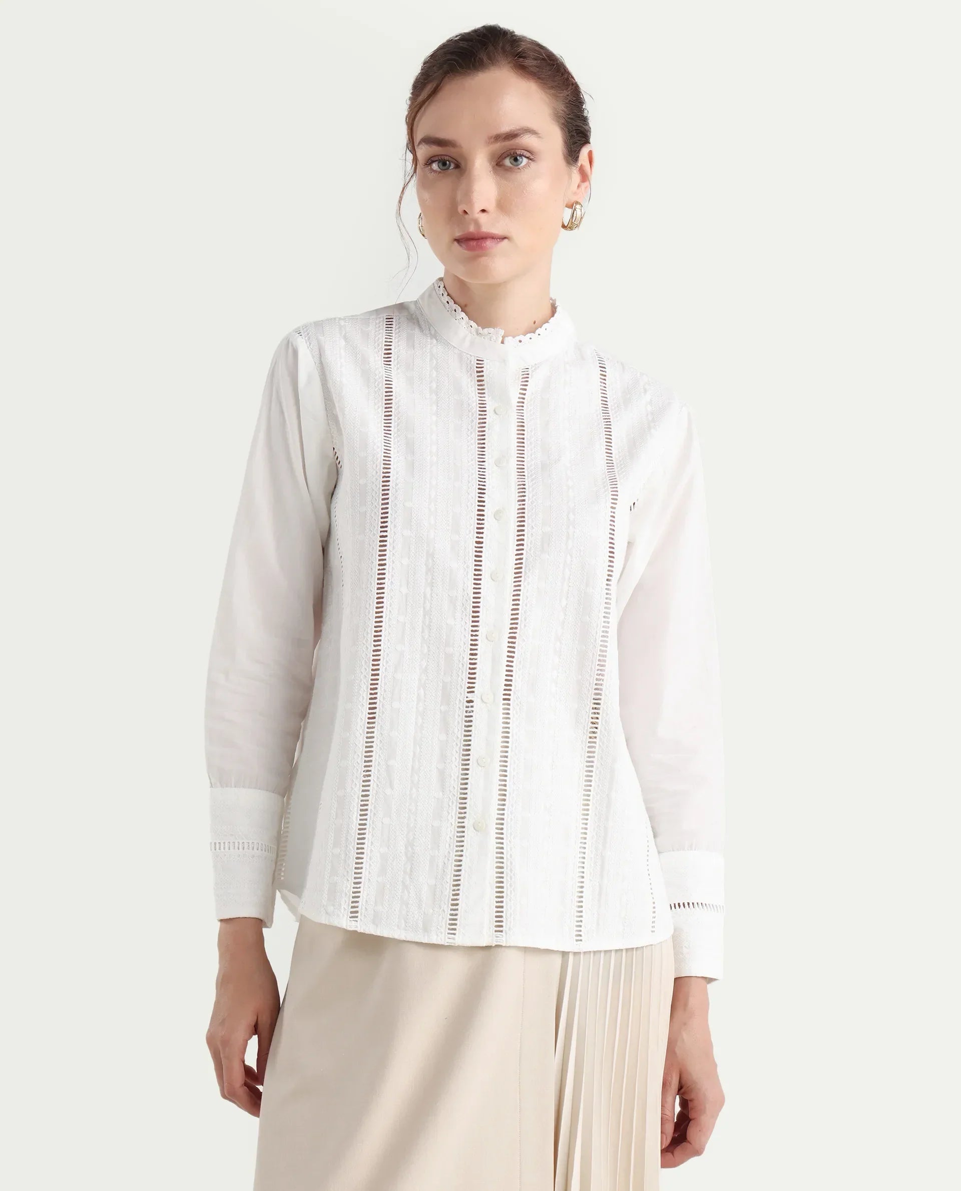 Rareism Women's Melloyo Off White Cotton Mandarin Collar Plain Cuffed Sleeve Regular Fit Top