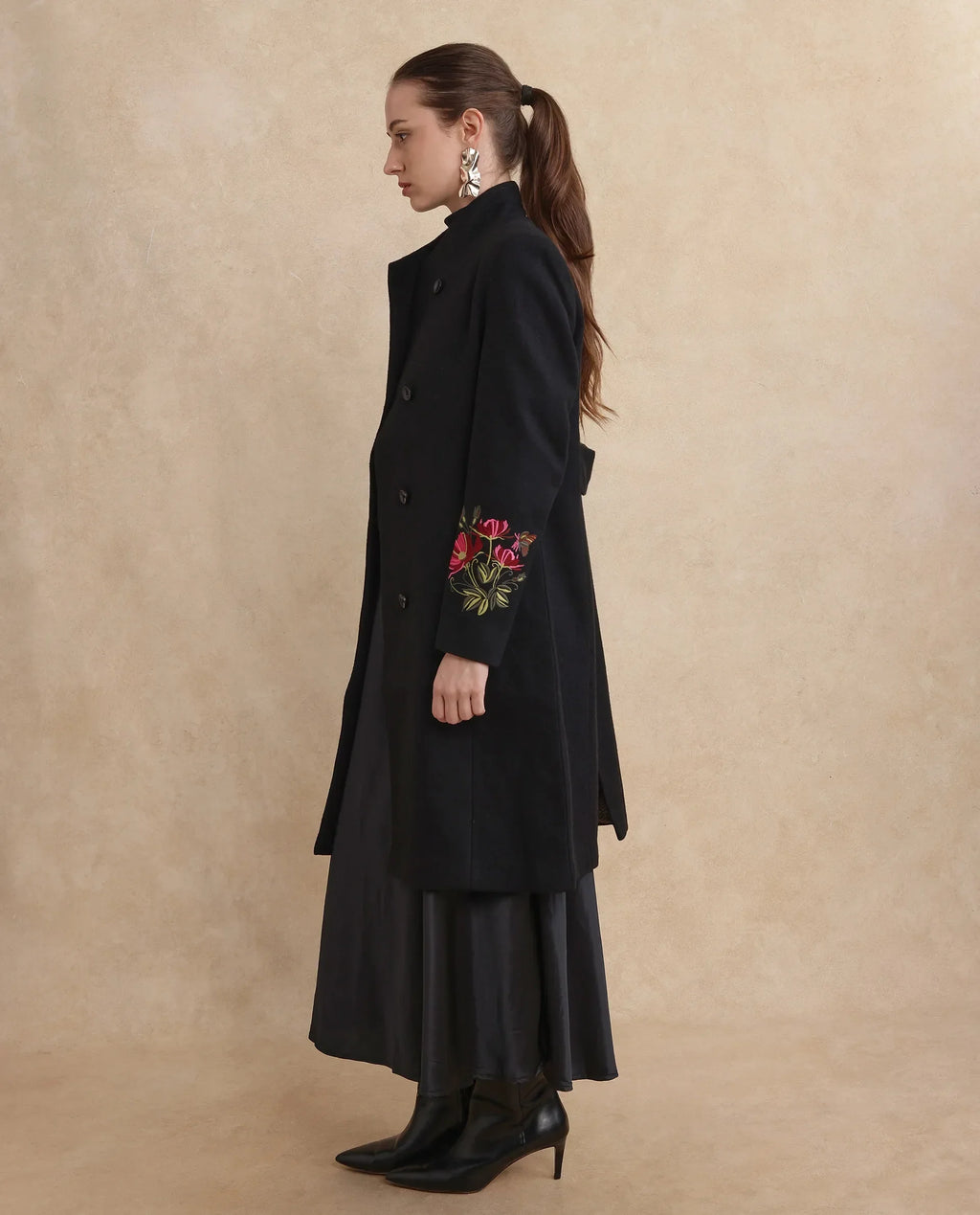 Rareism Women's Monch Black Overlap Neck Plain Midi Straight Fit Jacket
