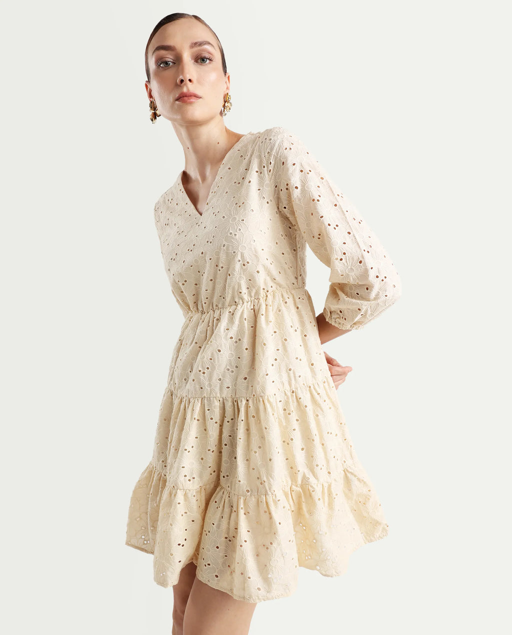 Rareism Women's Mosilo Off White Cotton V-Neck Plain Balloon Sleeve Knee Length Fit And Flare Dress