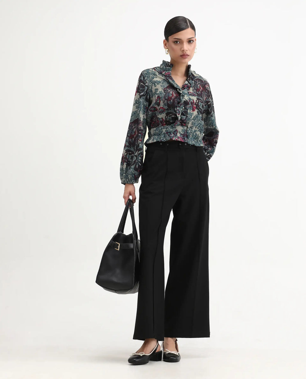 Rareism Women's Mugla Multi Polyester Blend V-Neck Floral Print Balloon Sleeve Crop Regular Fit Top