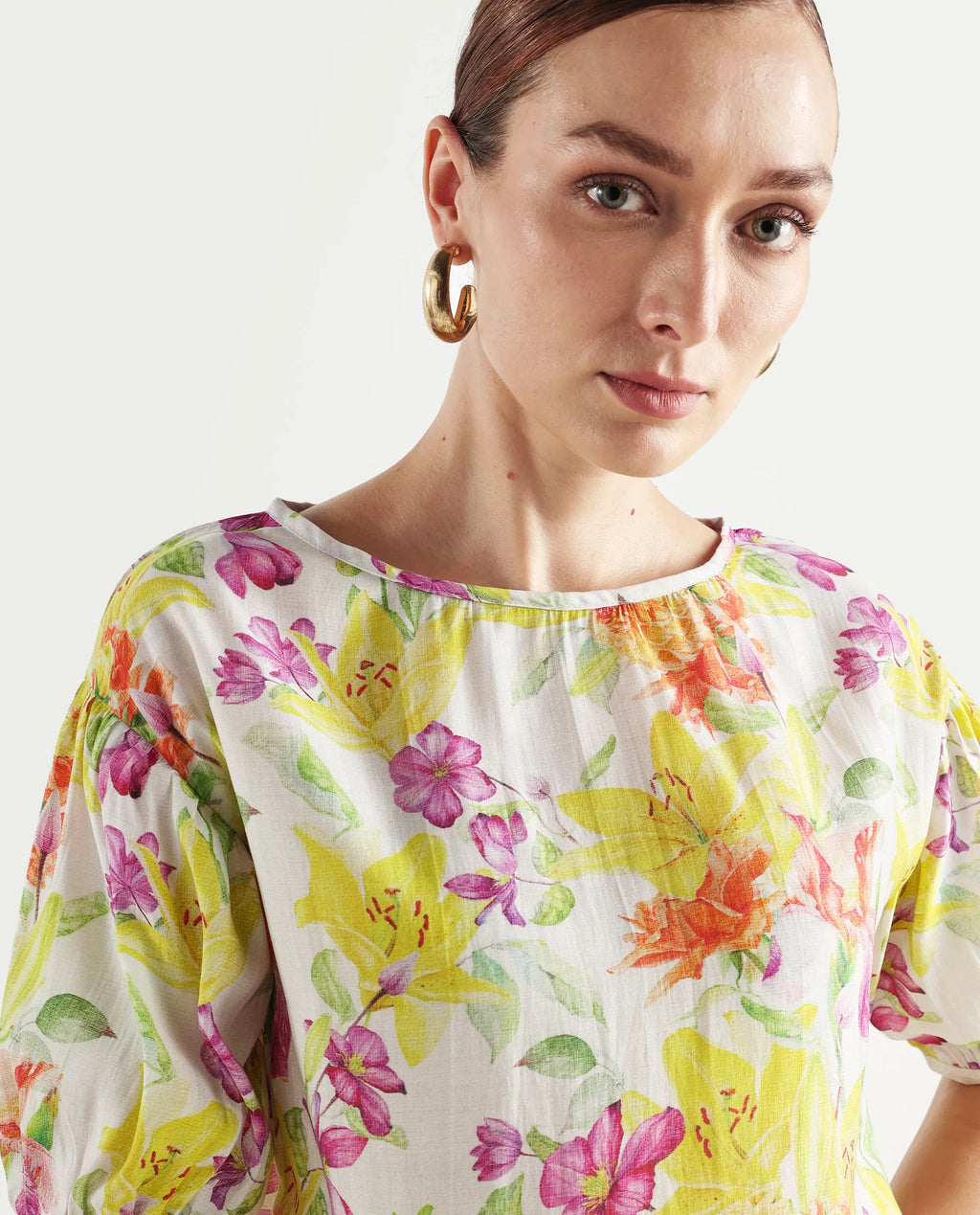 Rareism Women's Naldu Multi Viscose Crew Neck Floral Print Bishop Sleeve Boxy Fit Top