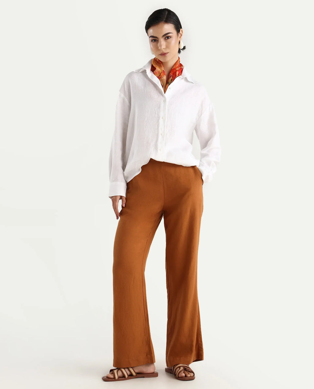 Rareism Women's Nenorat White 100% Linen Spread Collar Boxy Fit Shirt