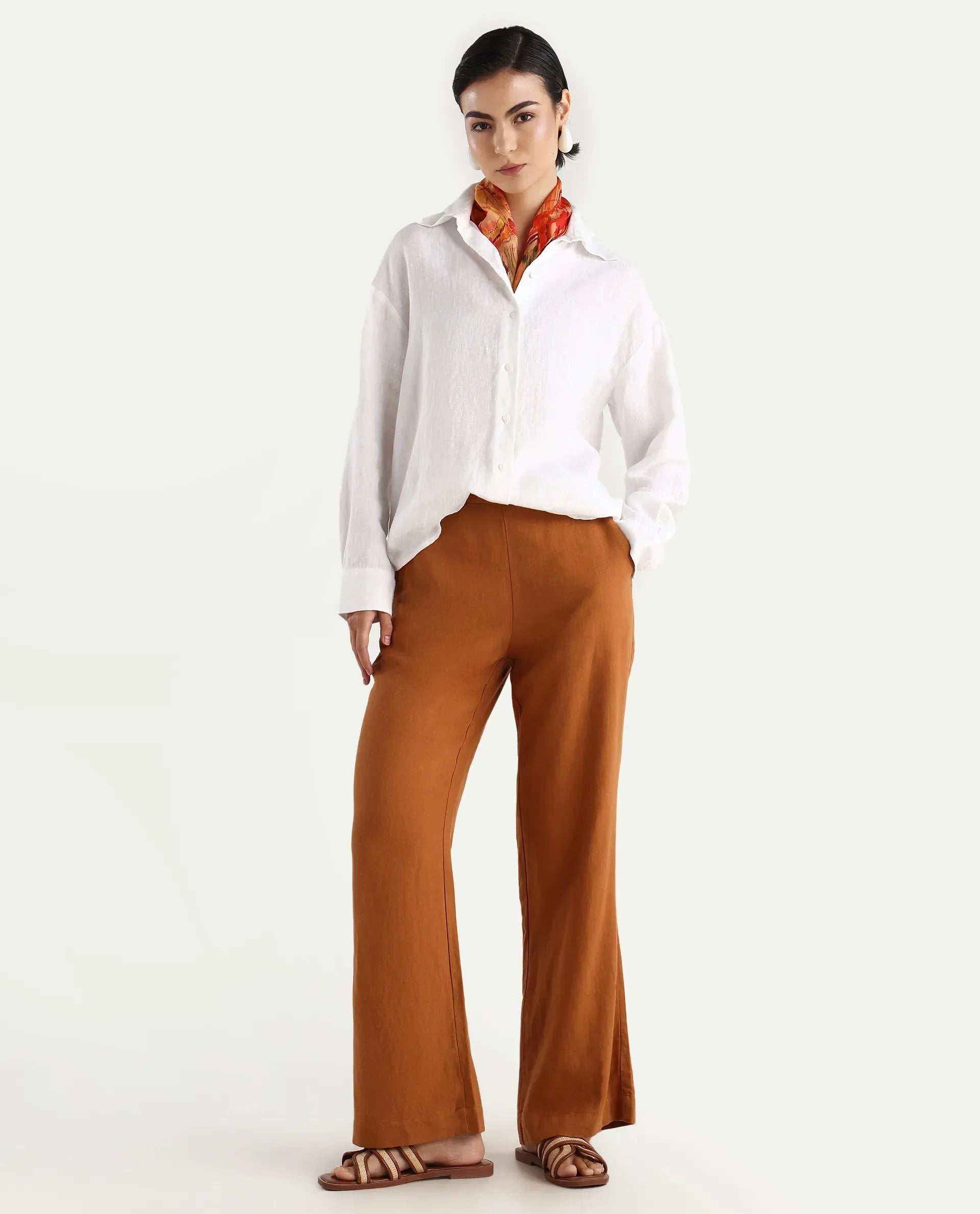 Rareism Women's Nenorat White 100% Linen Spread Collar Boxy Fit Shirt