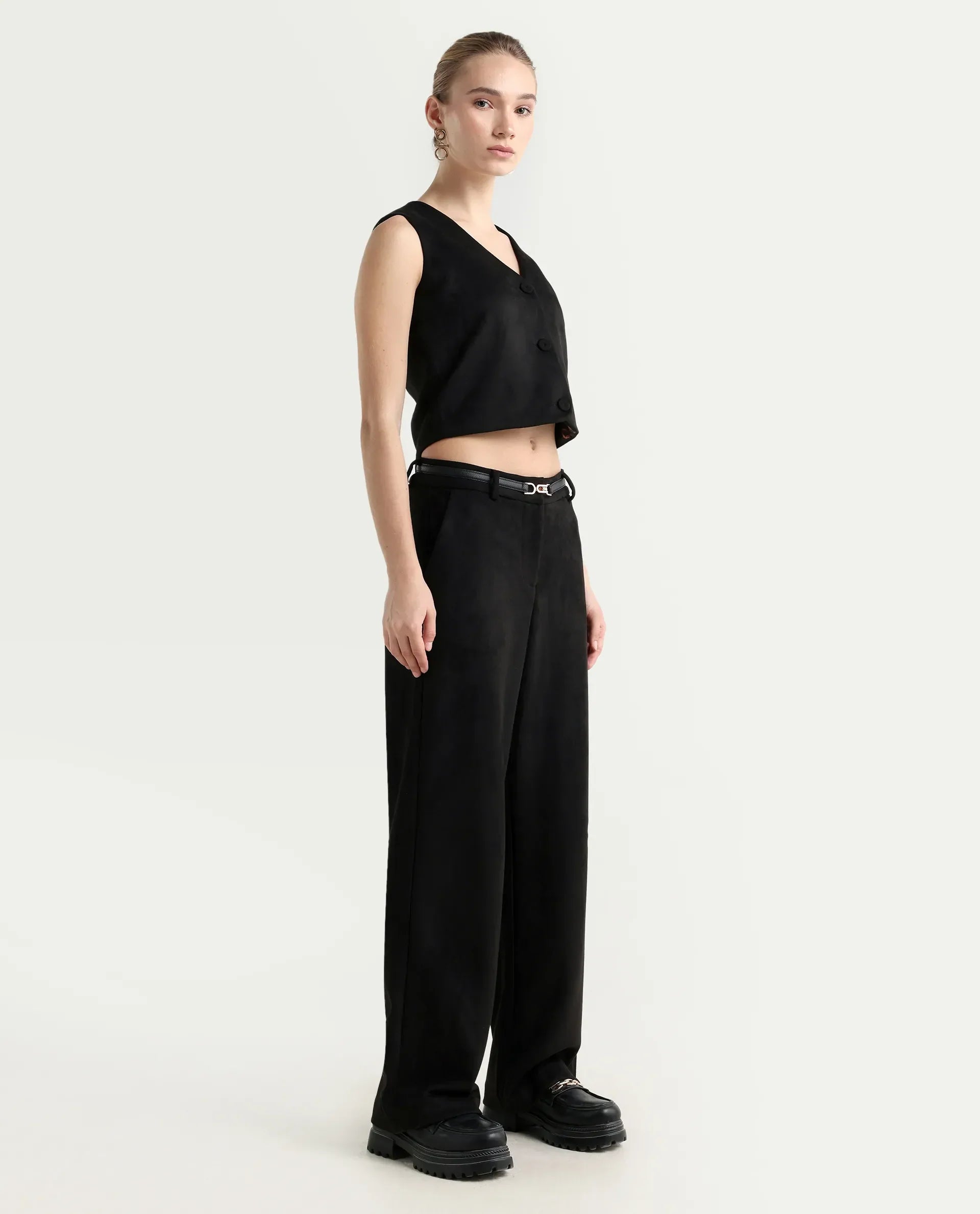 Rareism Women's Niwast-B Black Polyester Blend Straight Fit Travel Trouser