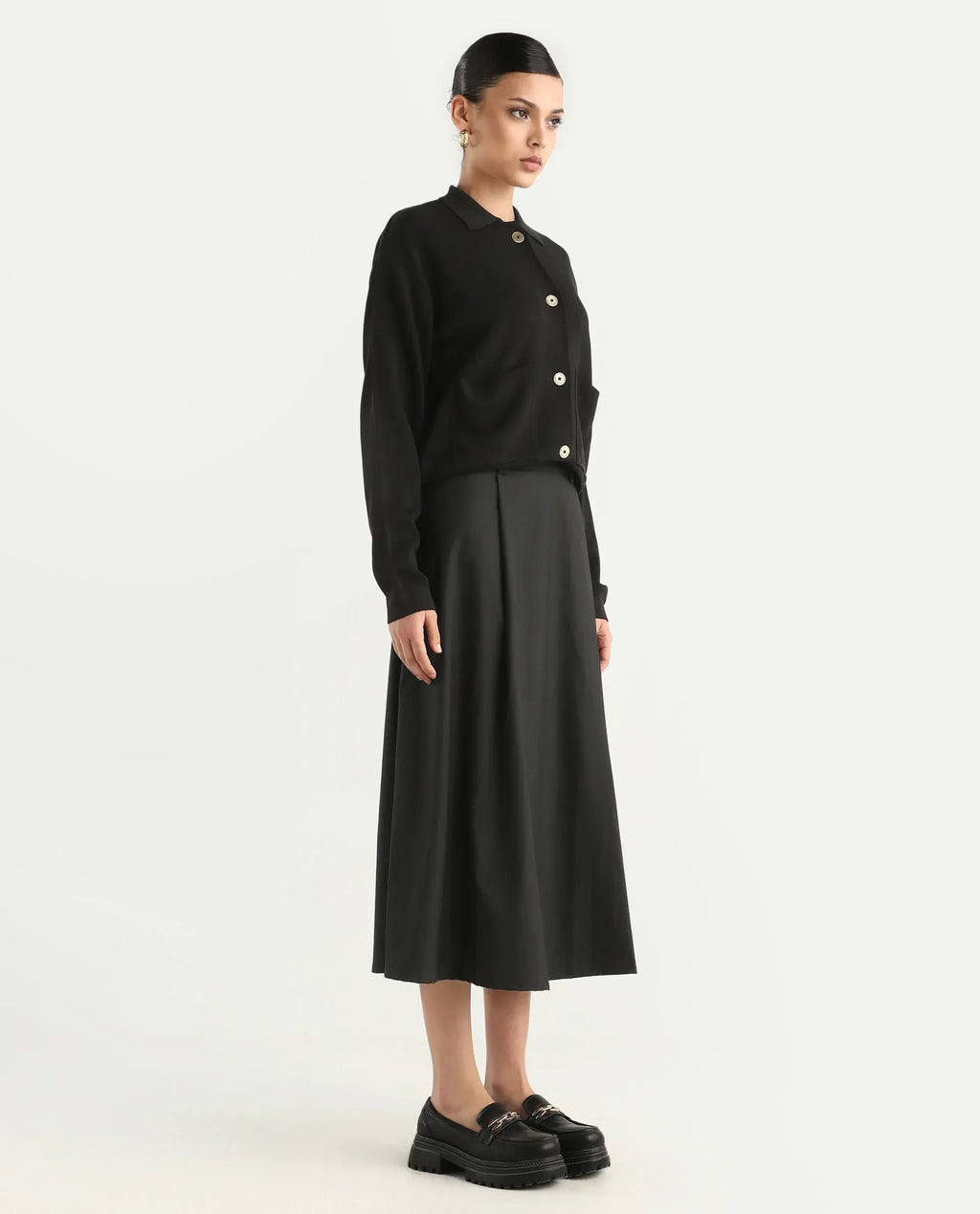 Rareism Women's Noblopa Black Polyester Blend Plain Midi A-Line Skirt