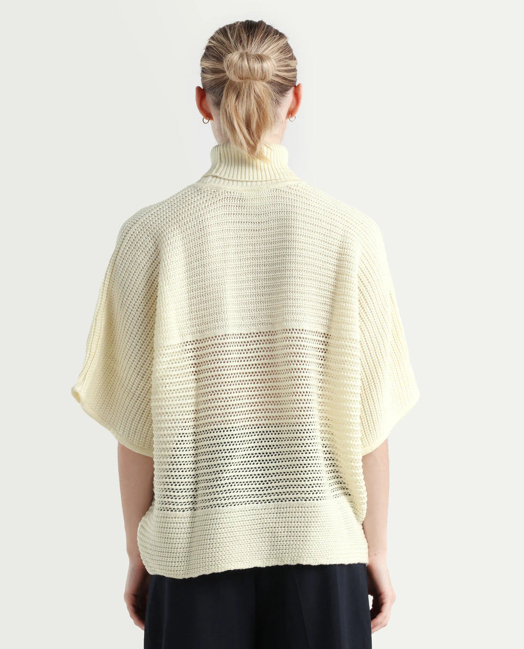 Rareism Women's Oaklen Off White Acrylic High Neck Plain Kimono Sleeve Relaxed Fit Sweater