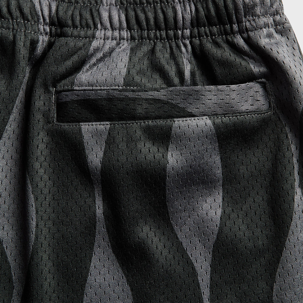 by Parra Waved Mesh Short - Black