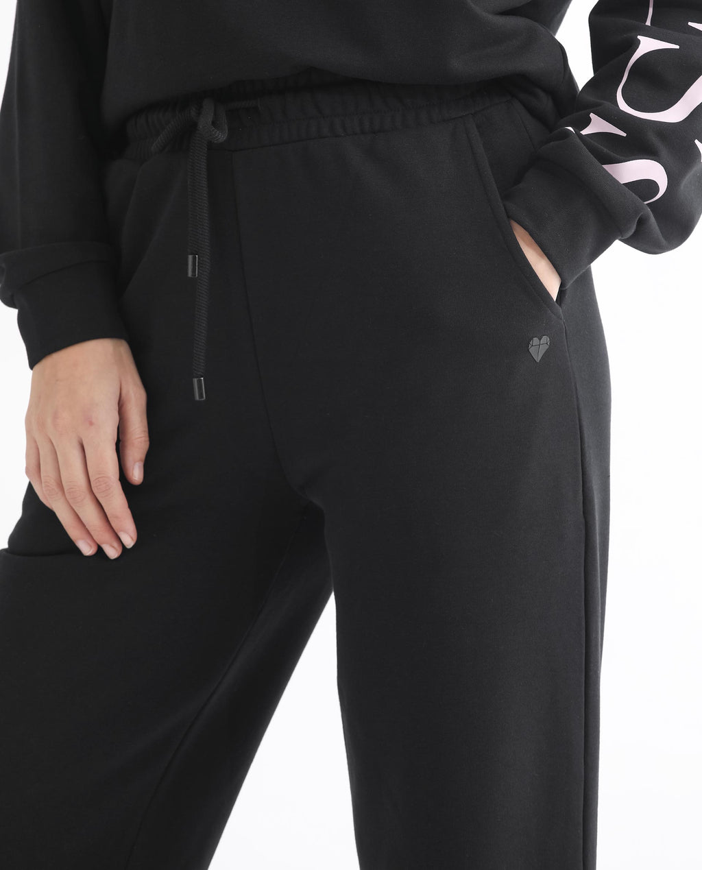 Rareism Women's Pazoo T Black Cotton Blend Plain Ankle Length Flared Track Pant