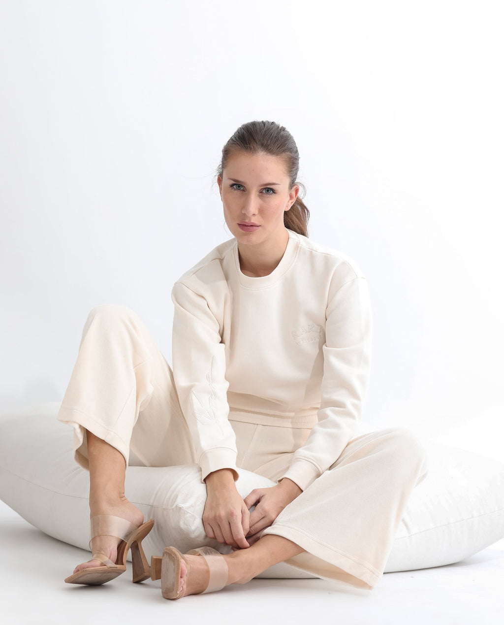 Rareism Women's Pazoo Tt Beige Cotton Blend Plain Ankle Length Flared Track Pant