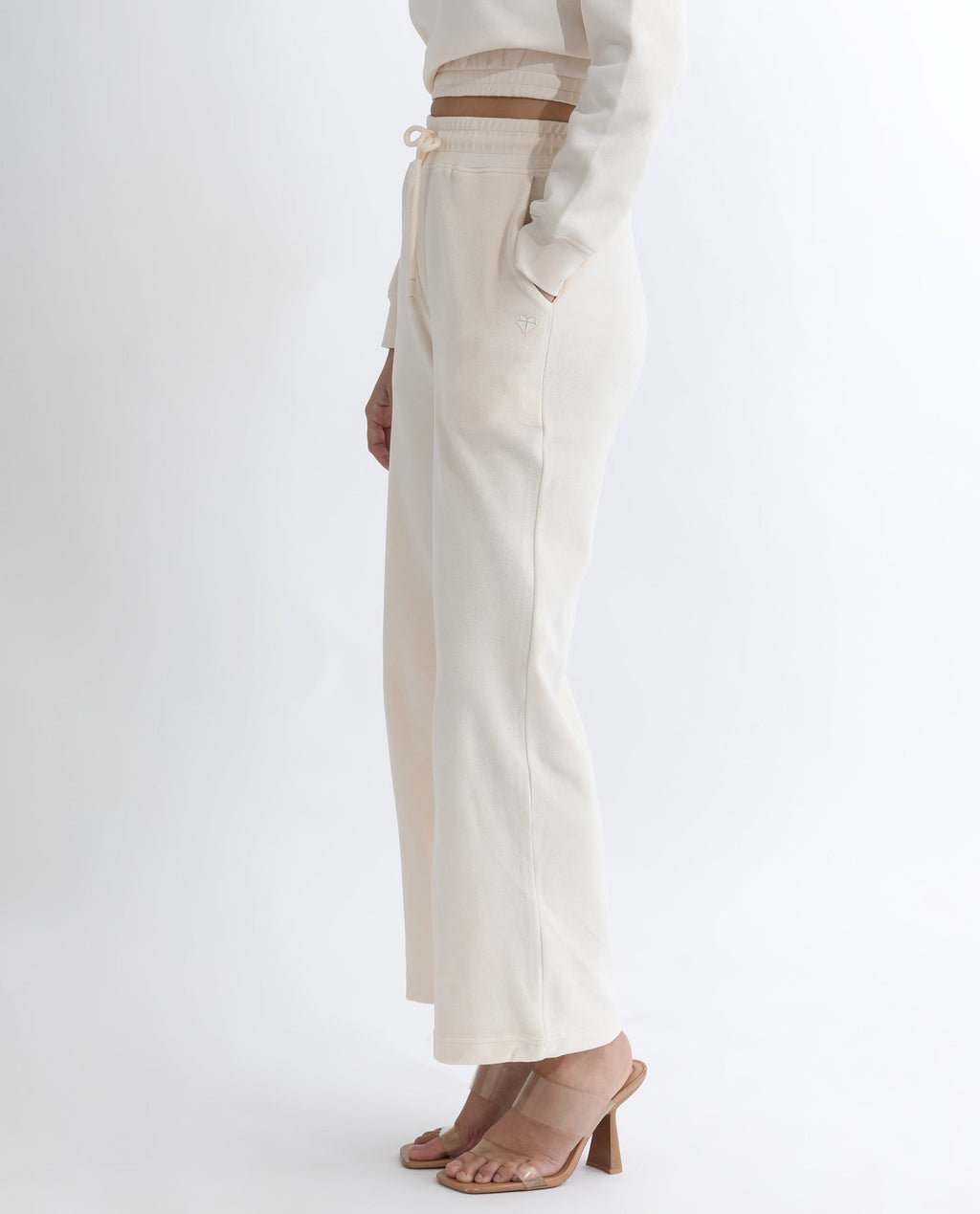 Rareism Women's Pazoo Tt Beige Cotton Blend Plain Ankle Length Flared Track Pant