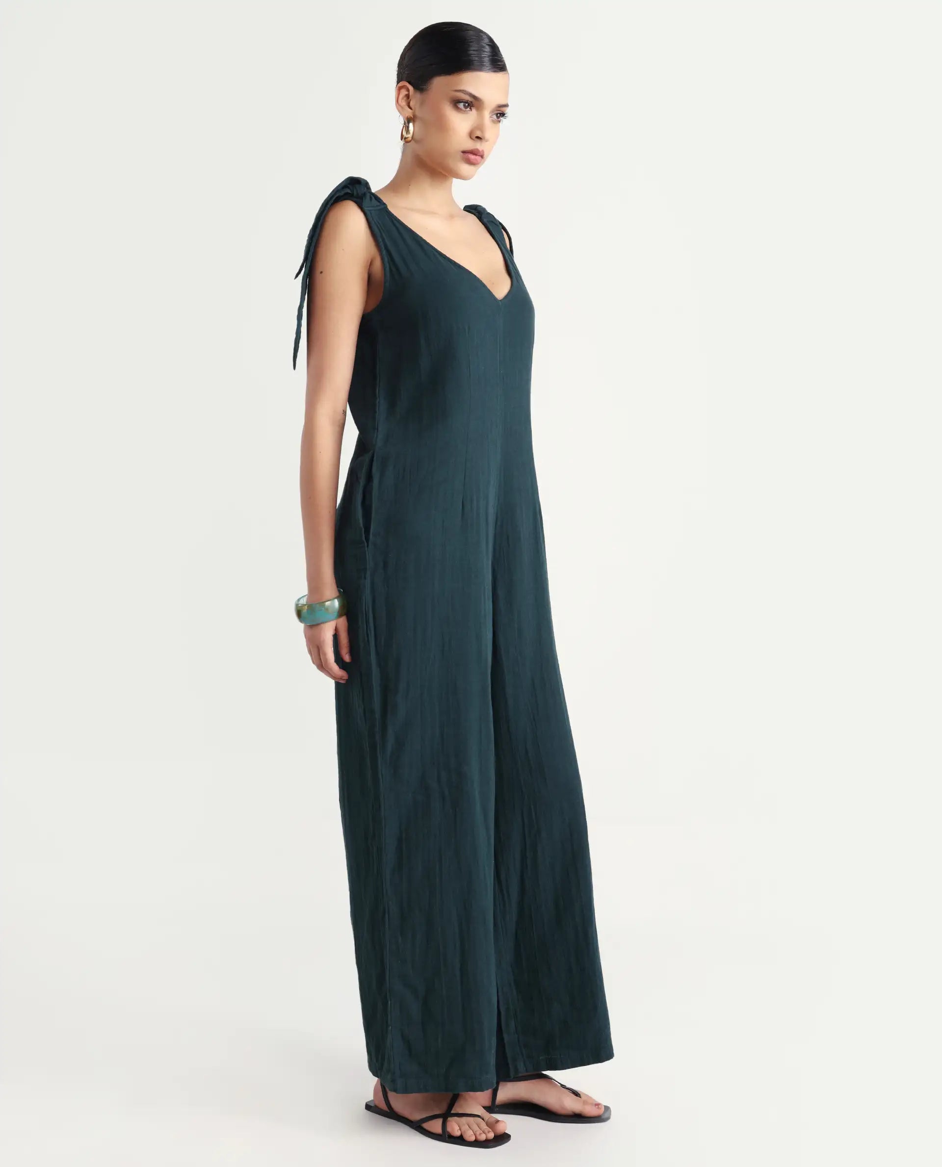 Rareism Women's Peanut Green Cotton V-Neck Plain Sleeveless Knee Length Tailored Jumpsuit