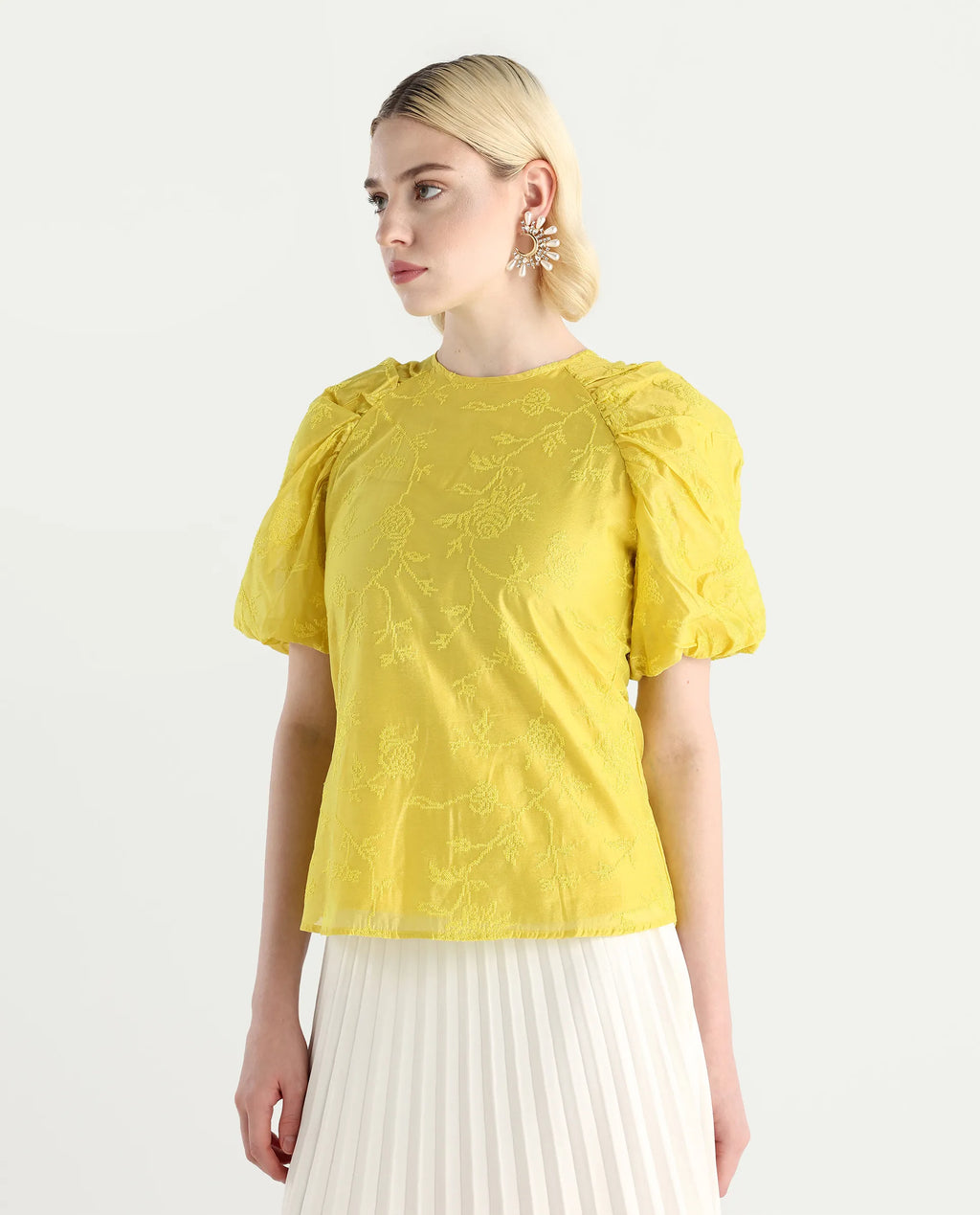 Rareism Women's Prebo Green Viscose Blend Mandarin Collar Plain Balloon Sleeve Regular Fit Top