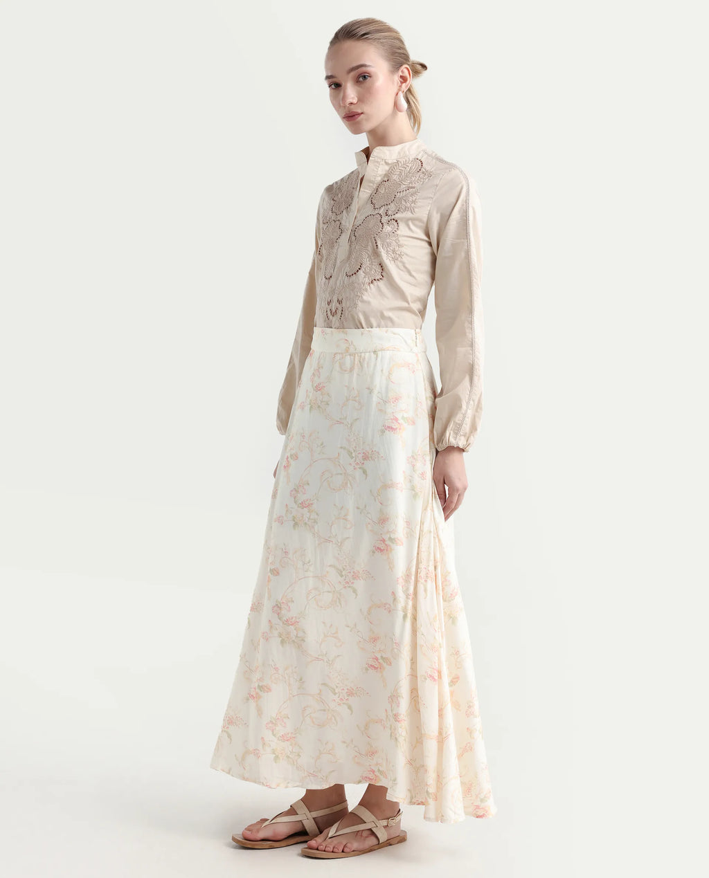 Rareism Women's Prelio Off White Viscose Floral Print Maxi A-Line Skirt