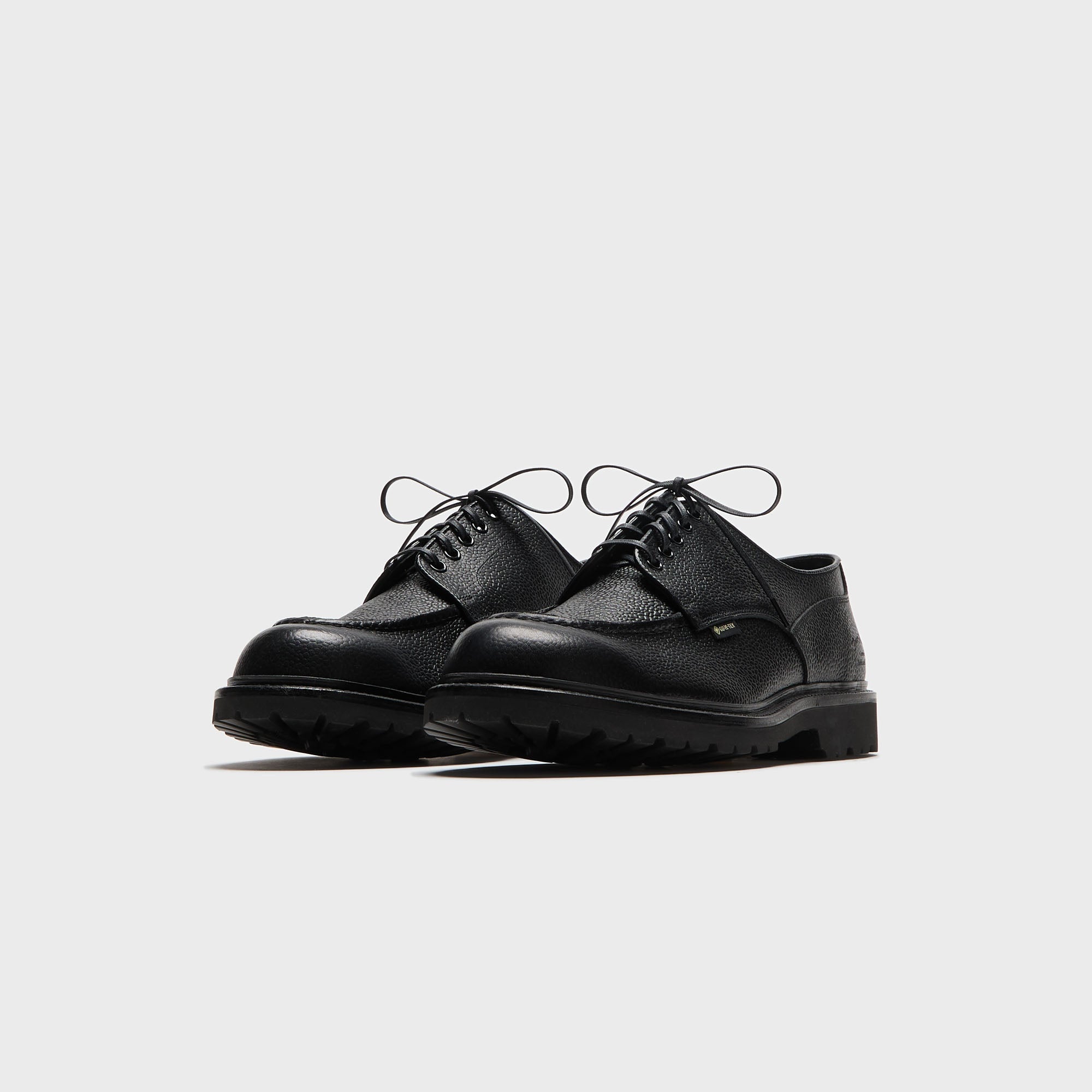 Regal Shoe & Co. U-Tip GTX - Black