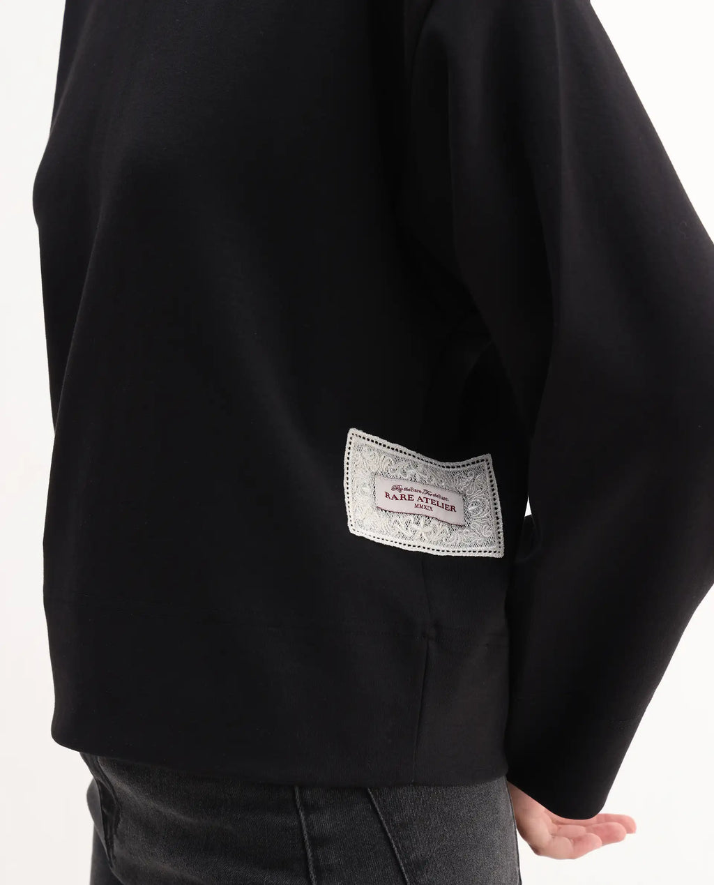 Rareism Women's Rio Black Cotton Blend Hooded Regular Fit Printed Sweatshirt