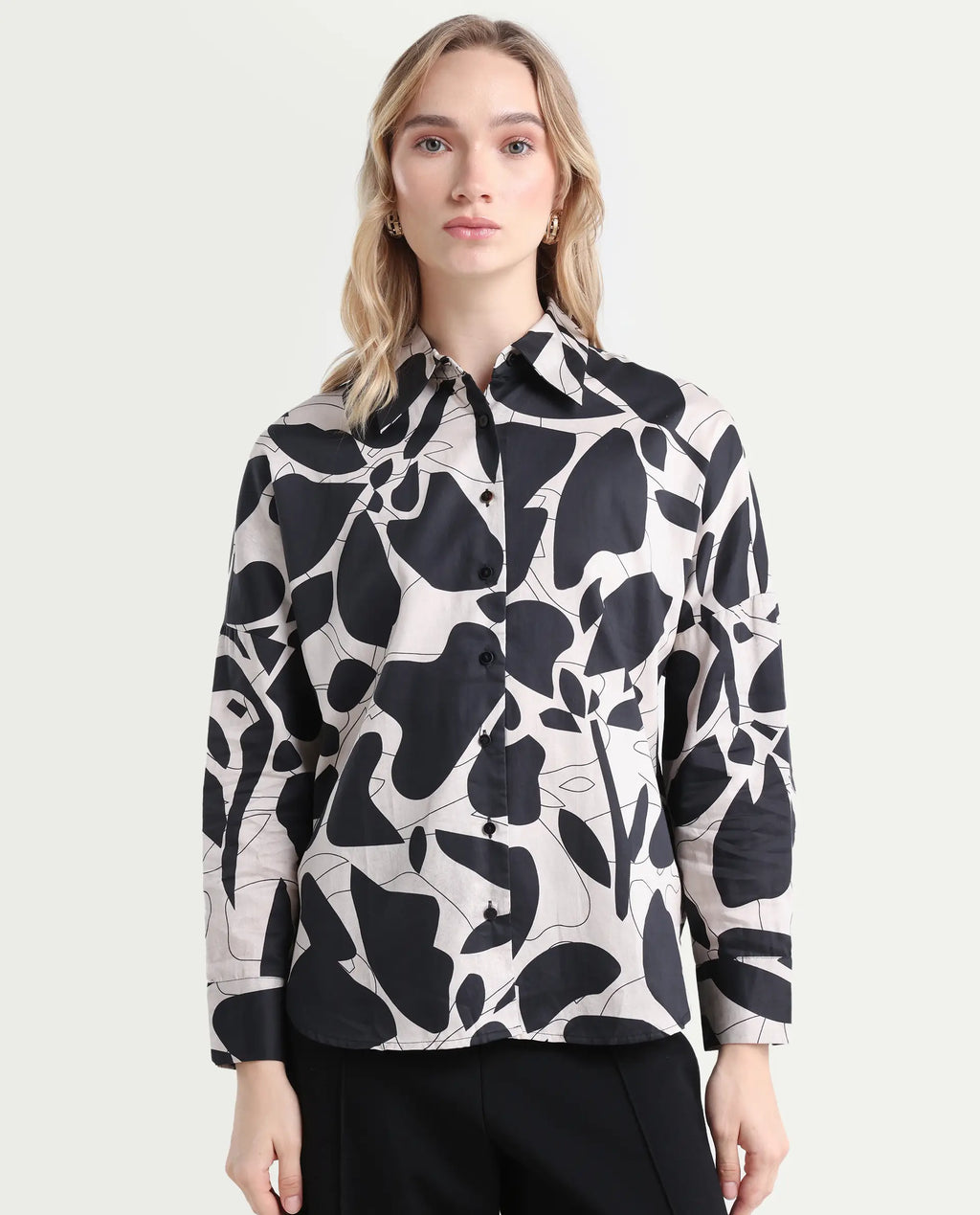 Rareism Women's Spread Collar Floral Print Cuffed Sleeve Relaxed Fit Top