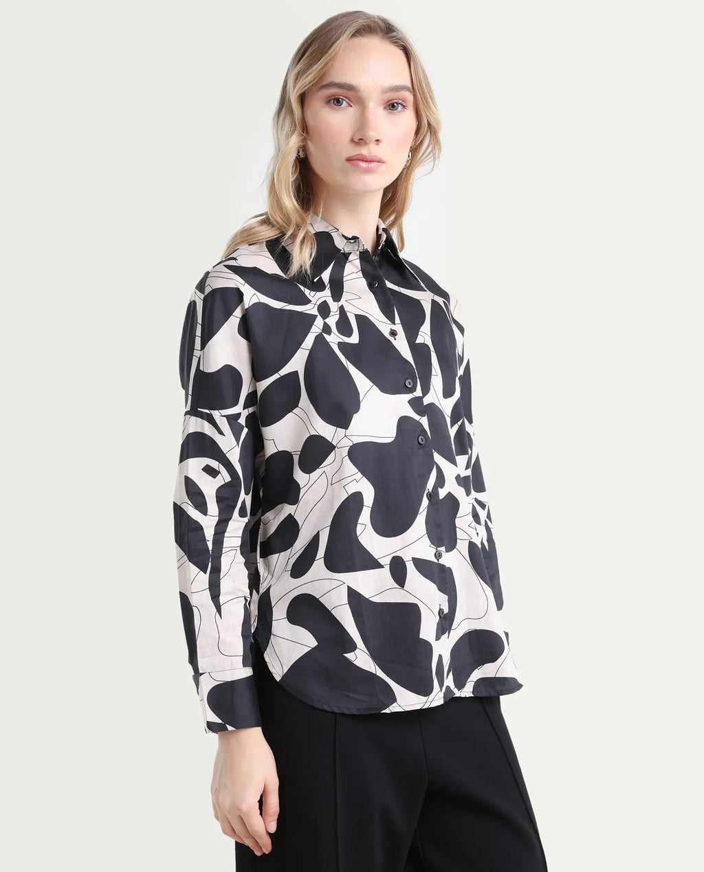 Rareism Women's Spread Collar Floral Print Cuffed Sleeve Relaxed Fit Top