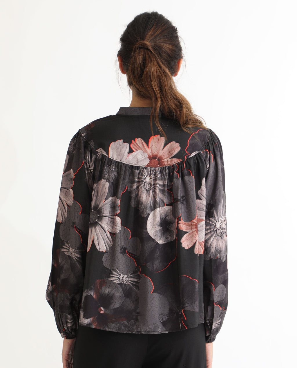 Rareism Women's Rothal Black Polyester Blend Tie-Up Neck Floral Print Balloon Sleeve Relaxed Fit Top