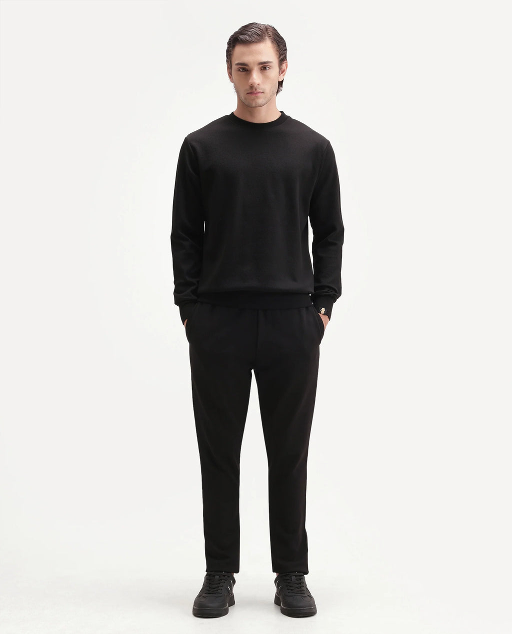 Rare Rabbit Men's Basic Rr-Corp-Harry-S Black Cotton Blend Crew Neck Regular Plain Sweatshirt