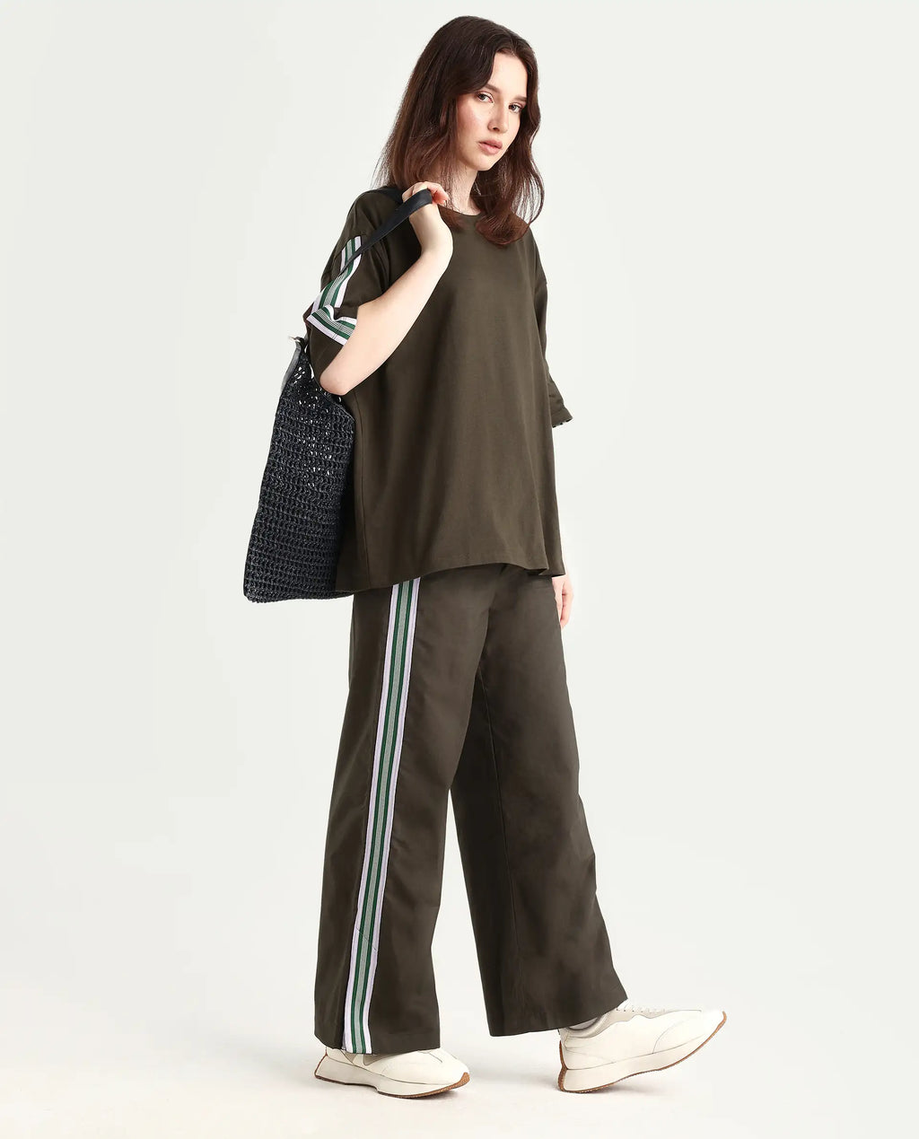 Rareism Women's Nonwen B Brown Cotton Plain Ankle Length Wide Trouser