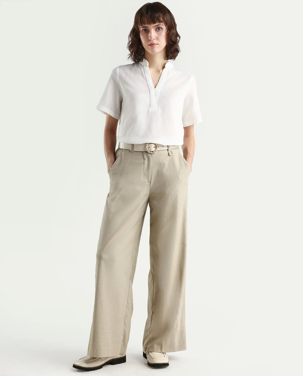 Rareism Women's Nubag Off White Cotton Blend Half Sleeve Mandarin Collar Regular Fit Top