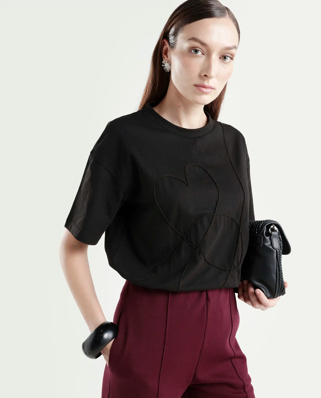 Rareism Women's Zovi Black Cotton Half Sleeve Boxy Object Print T-Shirt