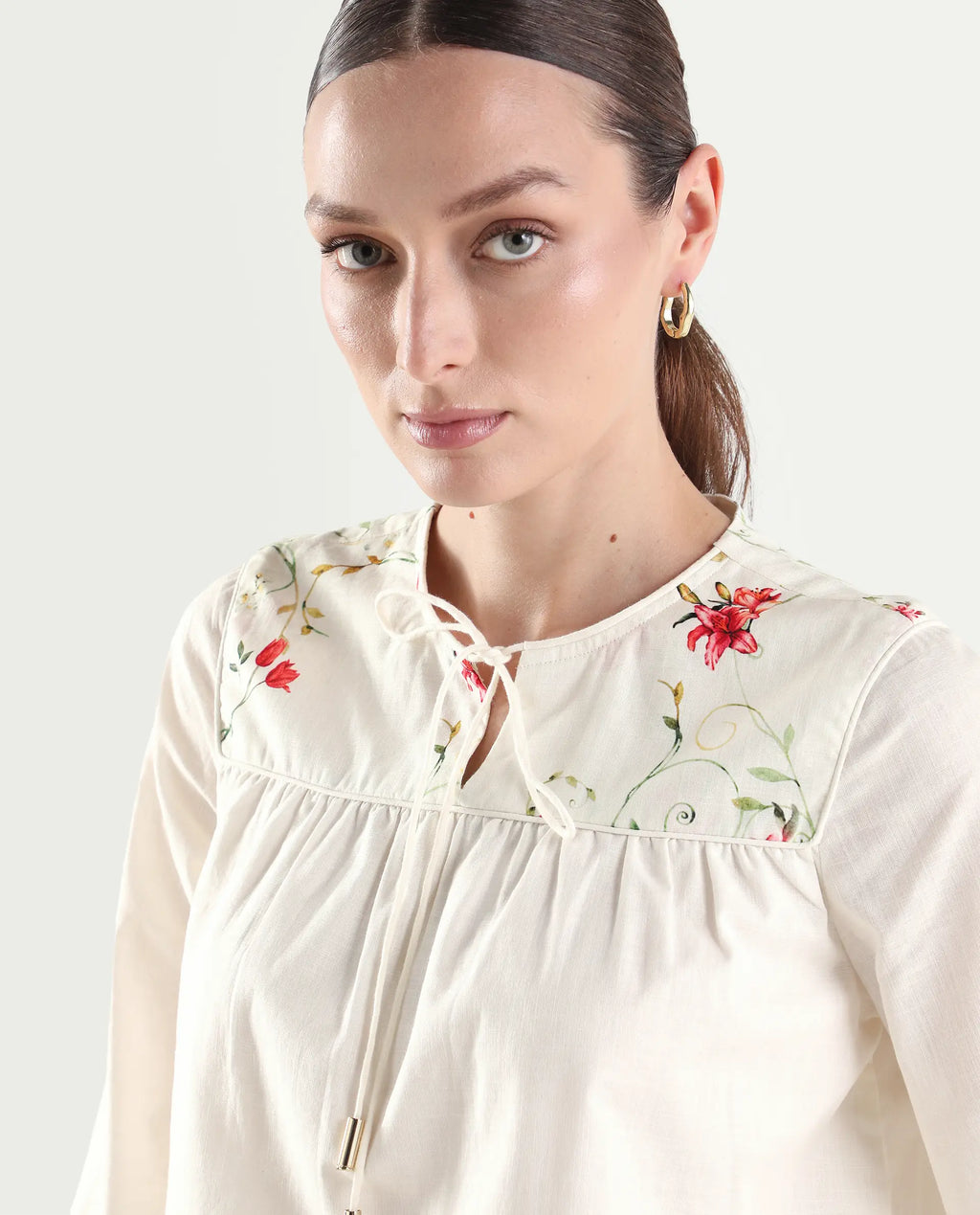 Rareism Women's Aroy-T Off White Cotton Full Sleeve Boxy Printed Top