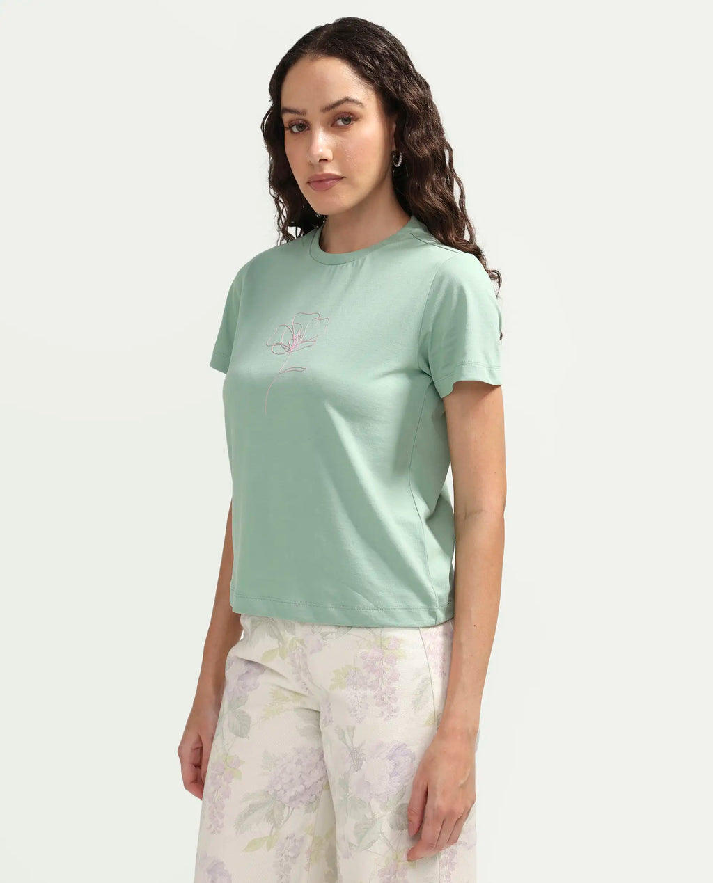 Rareism Women's Zexer Light Green Cotton Crew Neck Pull-On Regular Floral Print T-Shirt