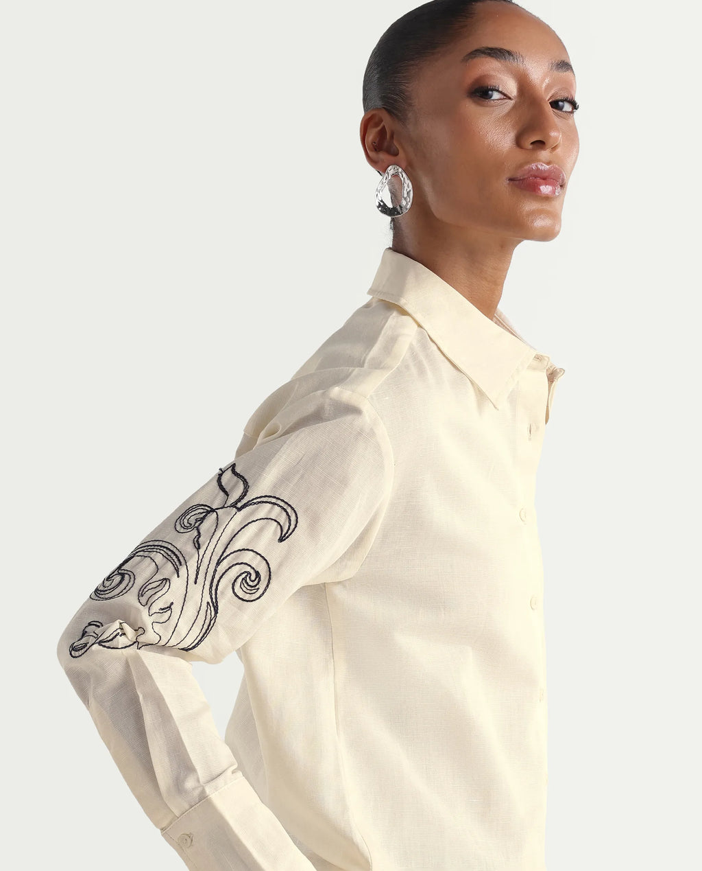 Rareism Women's Kruz Light Beige Linen Spread Collar Relaxed Embroidered Shirt