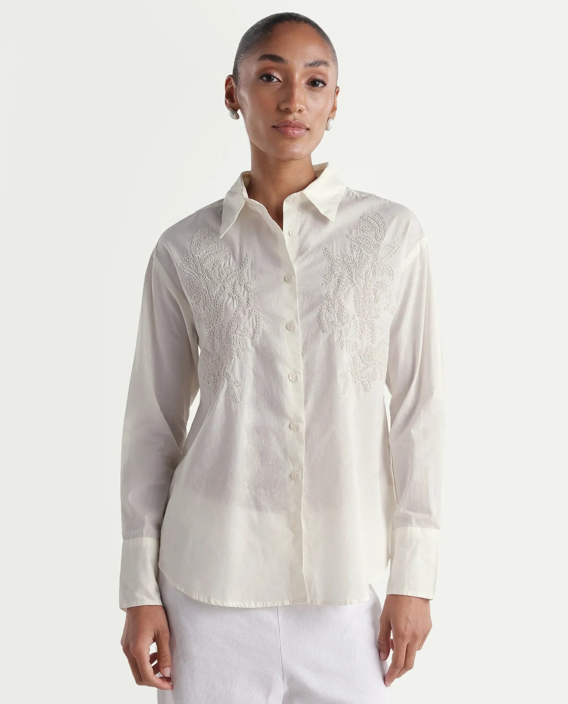 Rareism Women's Torim Light Off White Cotton Spread Collar Button Regular Plain Shirt