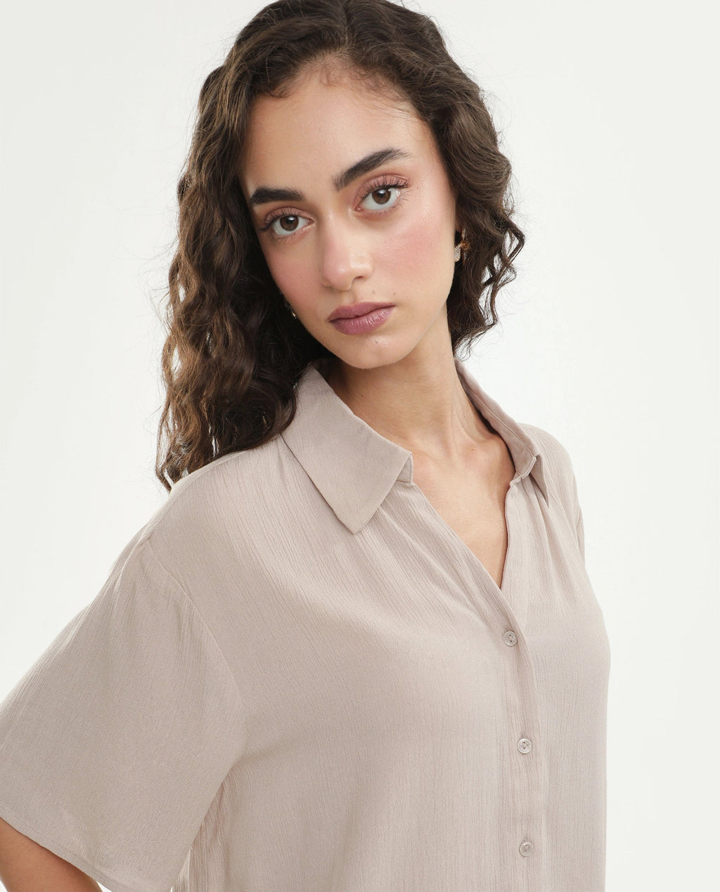 Rareism Women's Vaxon-T Beige Viscose Fabric Johnny Collar Relaxed Plain Top