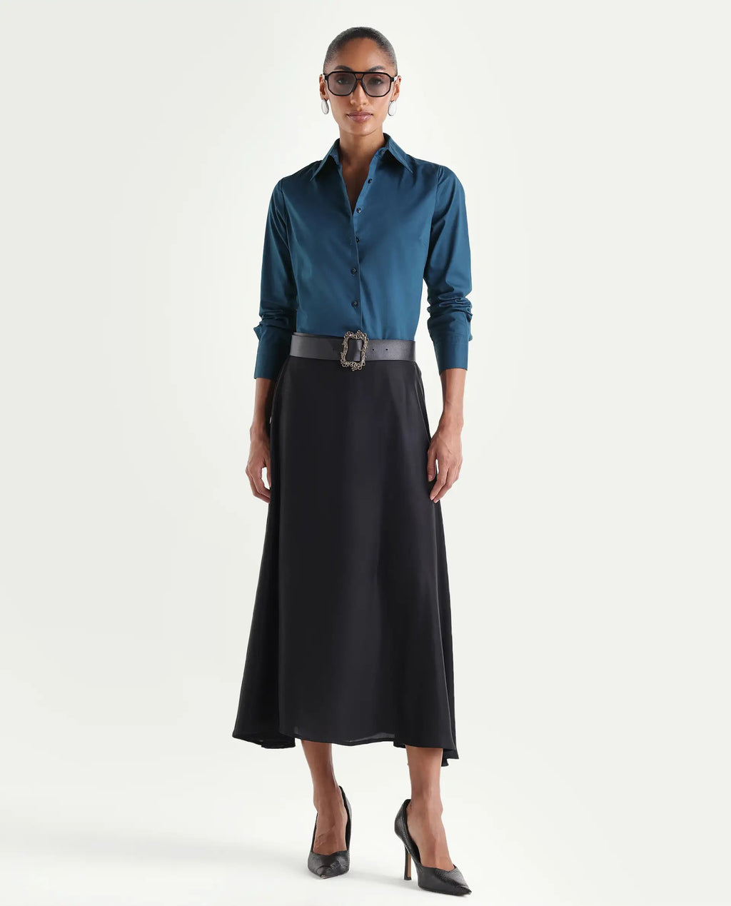 Rareism Women's Maven Teal Cotton Blend Spread Collar Fitted Plain Shirt