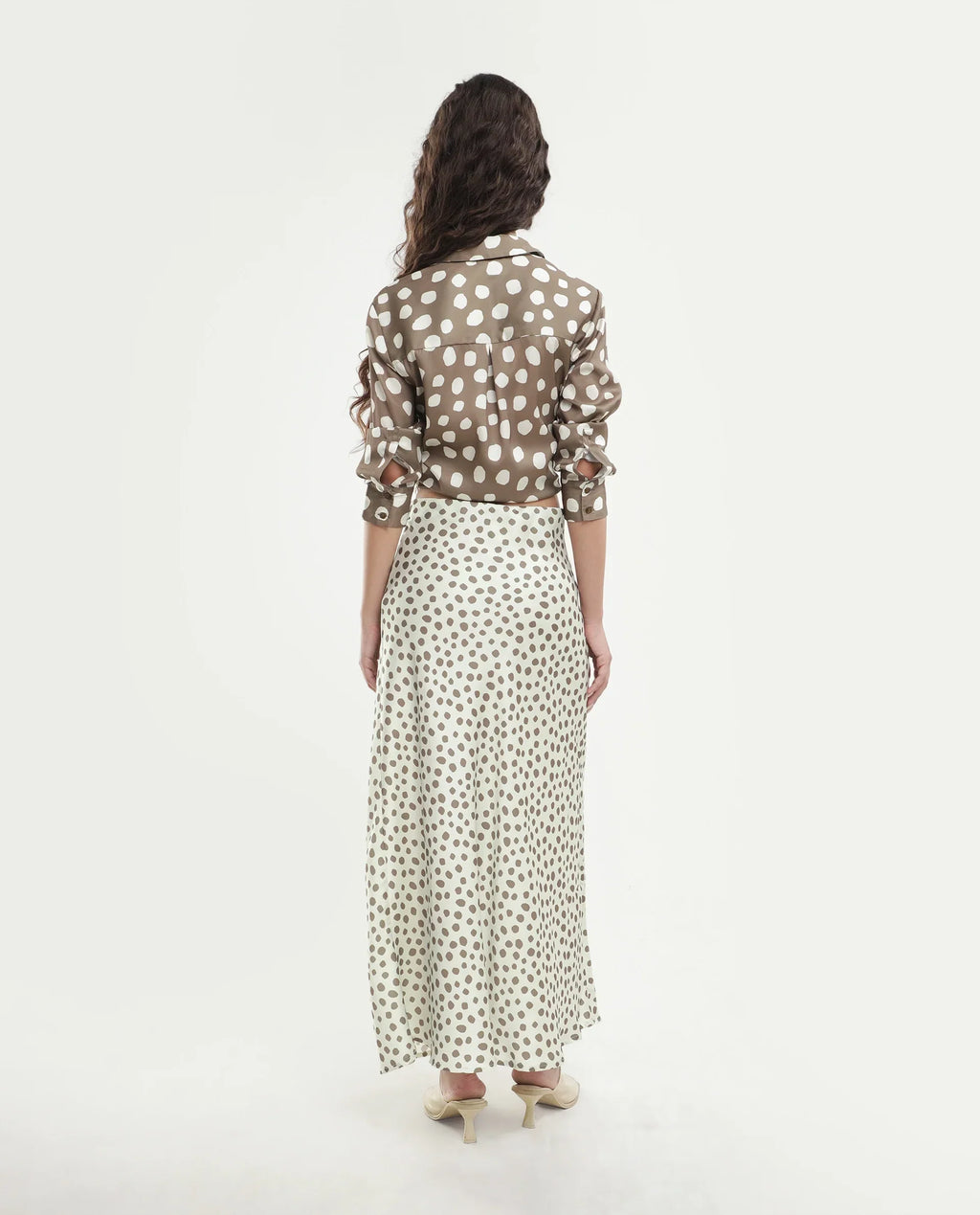 Rareism Women's Polron White Polyester Elastic Fit And Flare Polka Print Skirt