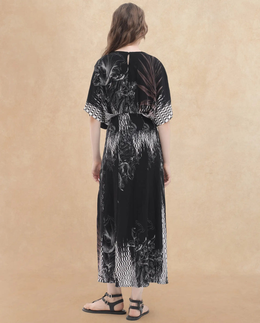 Rareism Women's Rufus Black Polyester Crew Neck Abstract Print Extended Sleeves Maxi Fit And Flare Dress