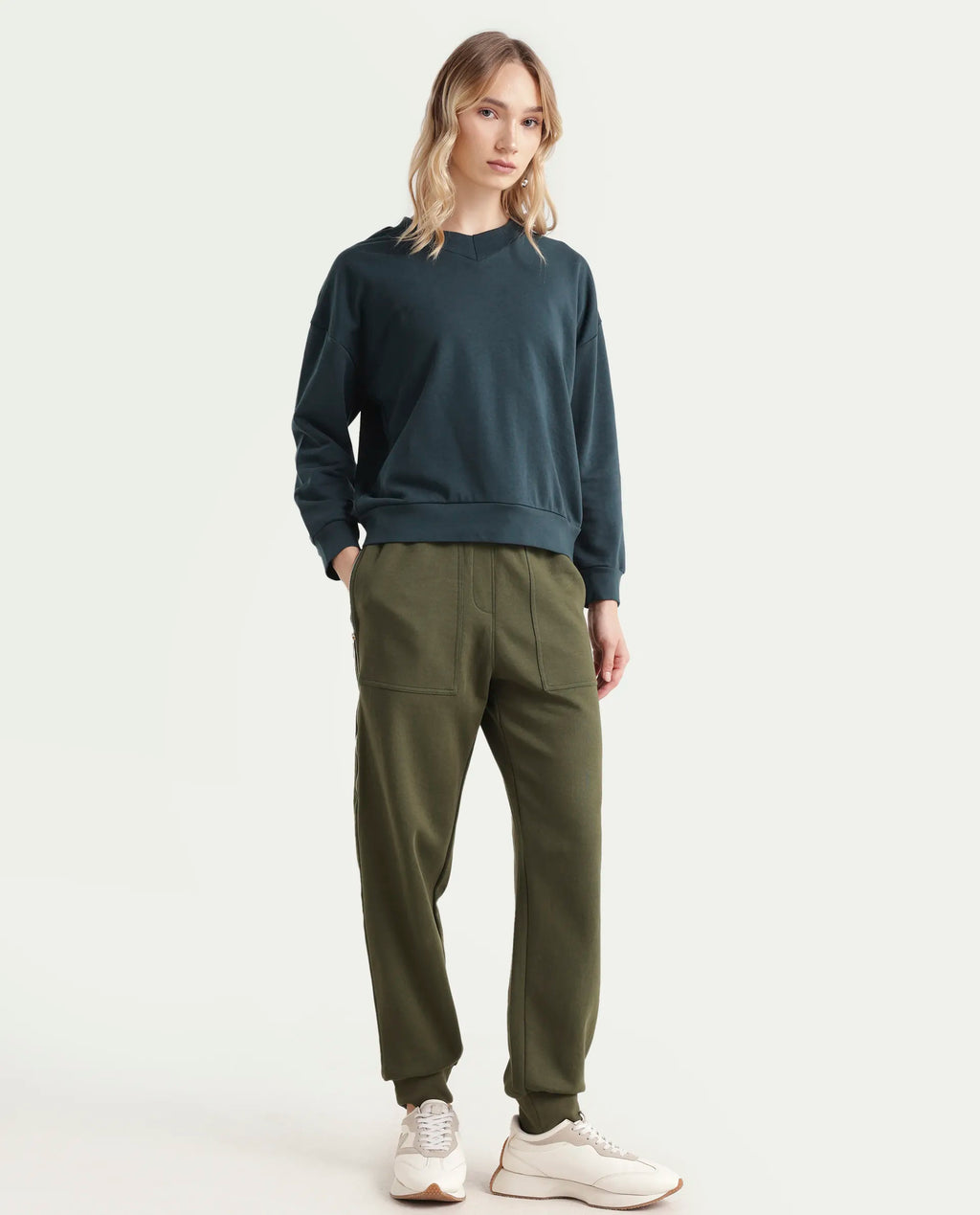 Rareism Women's Saints Olive Cotton Blend Plain Ankle Length Regular Fit Track Pant