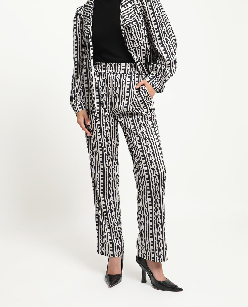 Rareism Women's Atantit Black Polyester Geometric Print Ankle Length Tailored Trouser