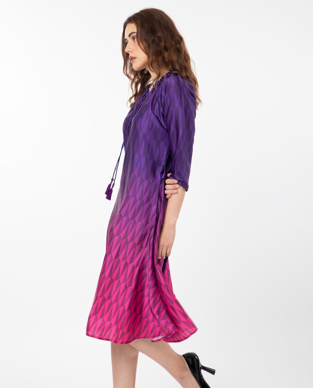 Rareism Women's Shaw Pink Polyester Tie-Up Neck Ombre Knee Length Regular Fit Dress