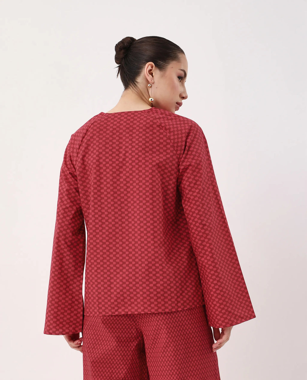 Rareism Women's Somkyu T Red Cotton Round Neck Geometric Print Raglan Sleeve Regular Fit Top