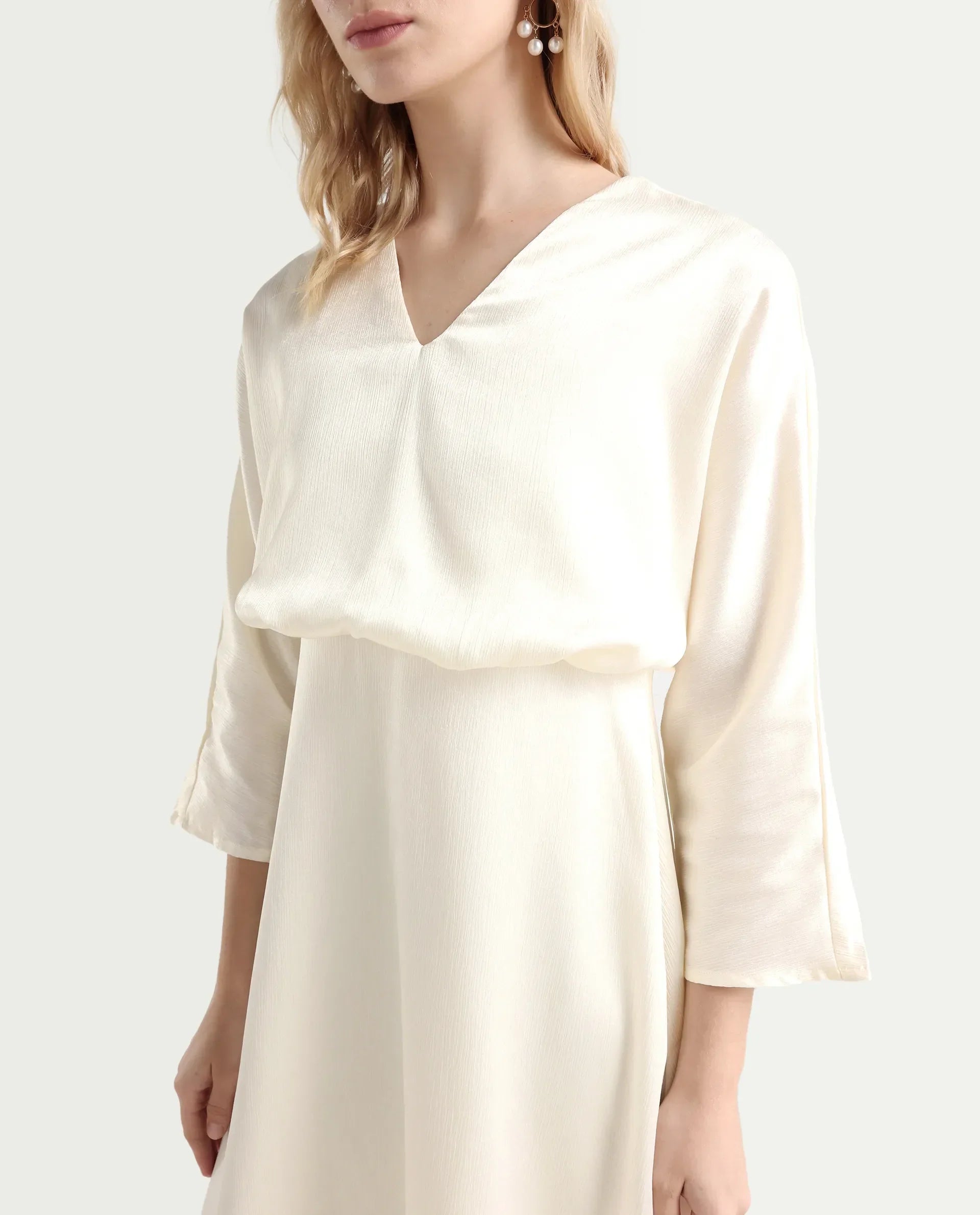Rareism Women's Somsho Off White Polyester V-Neck Plain Kimono Sleeve Maxi A-Line Dress