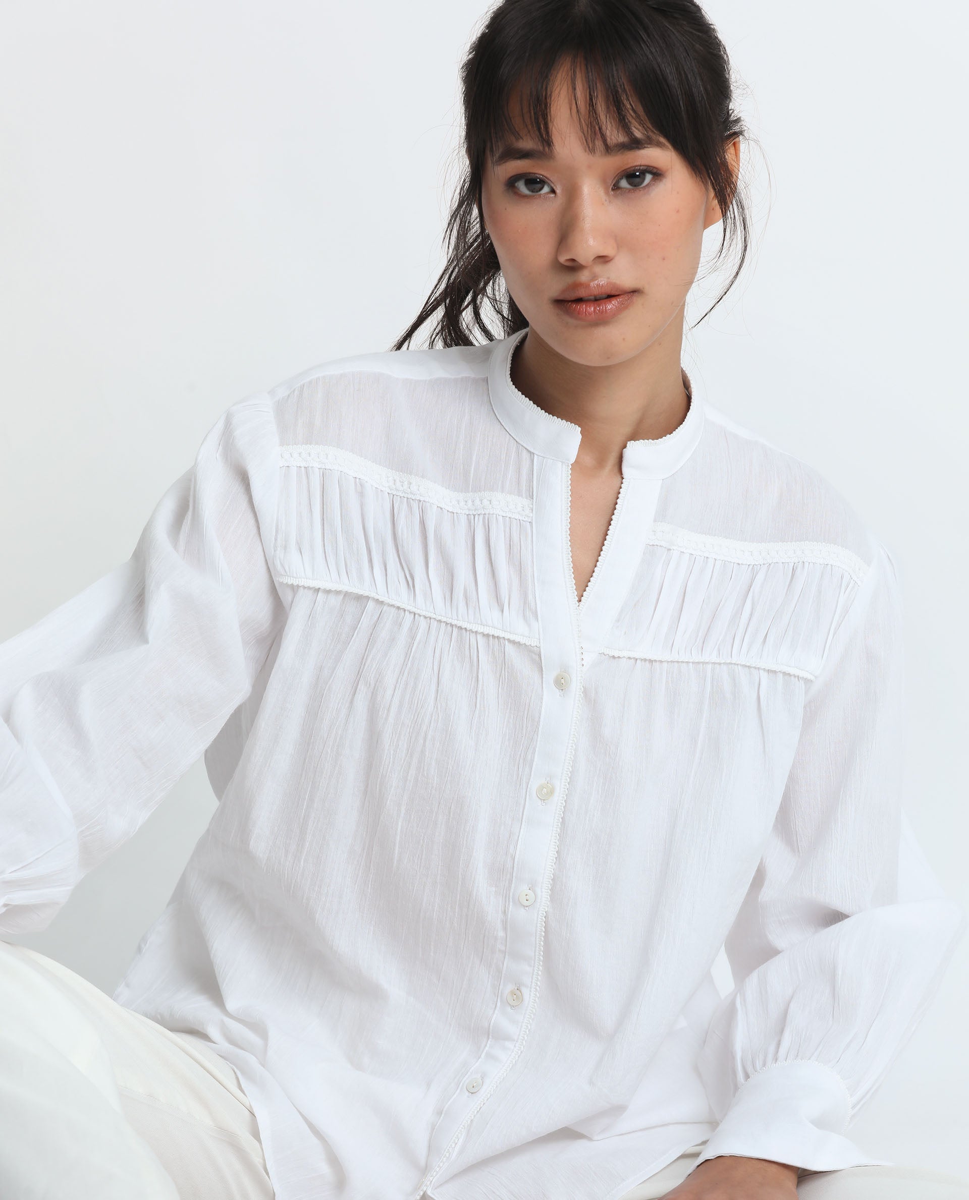 Rareism Women's Stern White Cotton Mandarin Collar Plain Bishop Sleeve Relaxed Fit Top