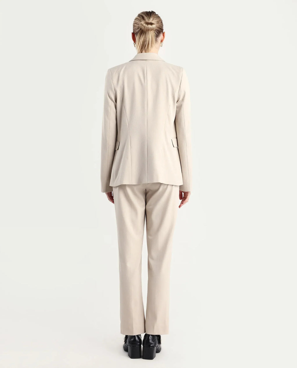 Rareism Women Taper Beige Polyester Blend Button Closure Tapered Fit Plain Travel Trouser