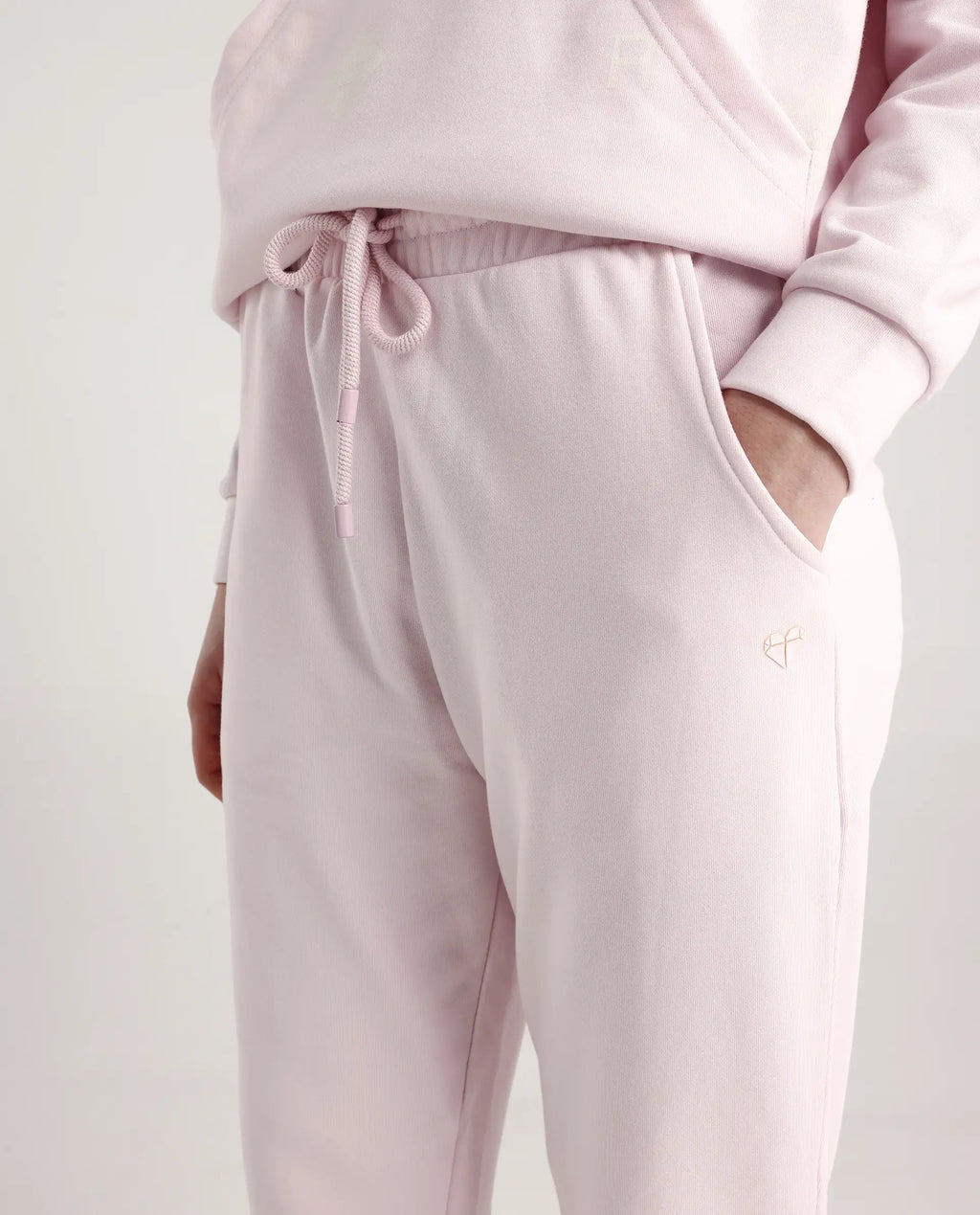 Rareism Women's Terac T Light Pink Polyester Blend Plain Ankle Length Regular Fit Track Pant